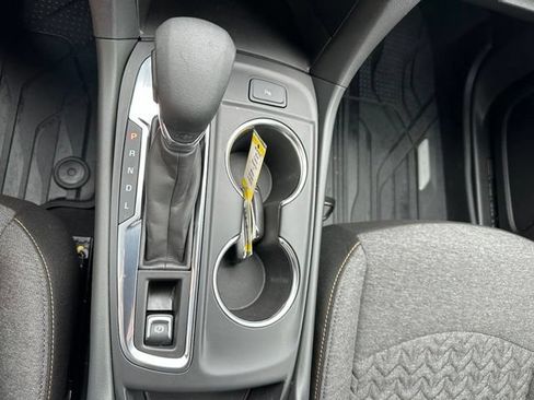 Used 2024 Chevrolet Equinox LT w/ LPO, Floor Liner Package AWD/4WD image 15