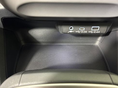 Certified 2024 Subaru Crosstrek 2.0i Premium image 24
