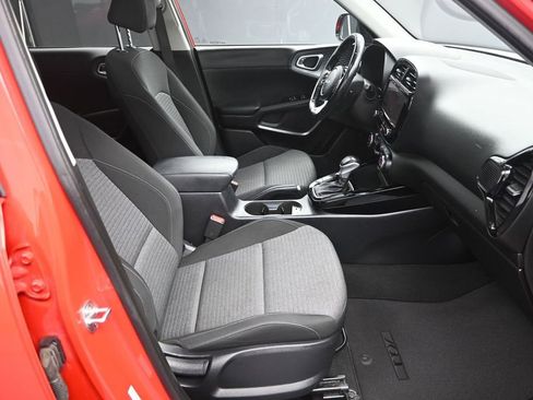 Used 2022 Kia Soul GT-Line FWD image 38