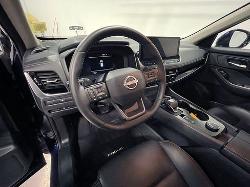 Used 2026 Nissan Rogue SL AWD/4WD image 21