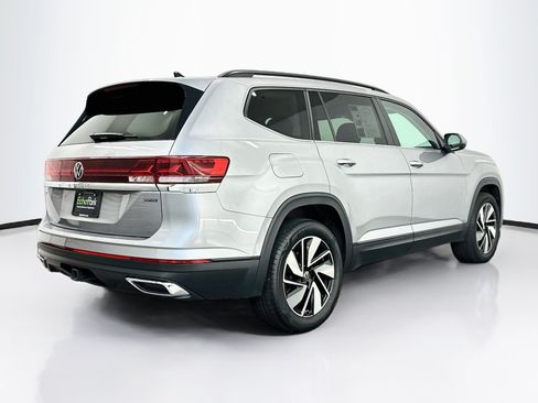 Used 2025 Volkswagen Atlas SE AWD/4WD image 9