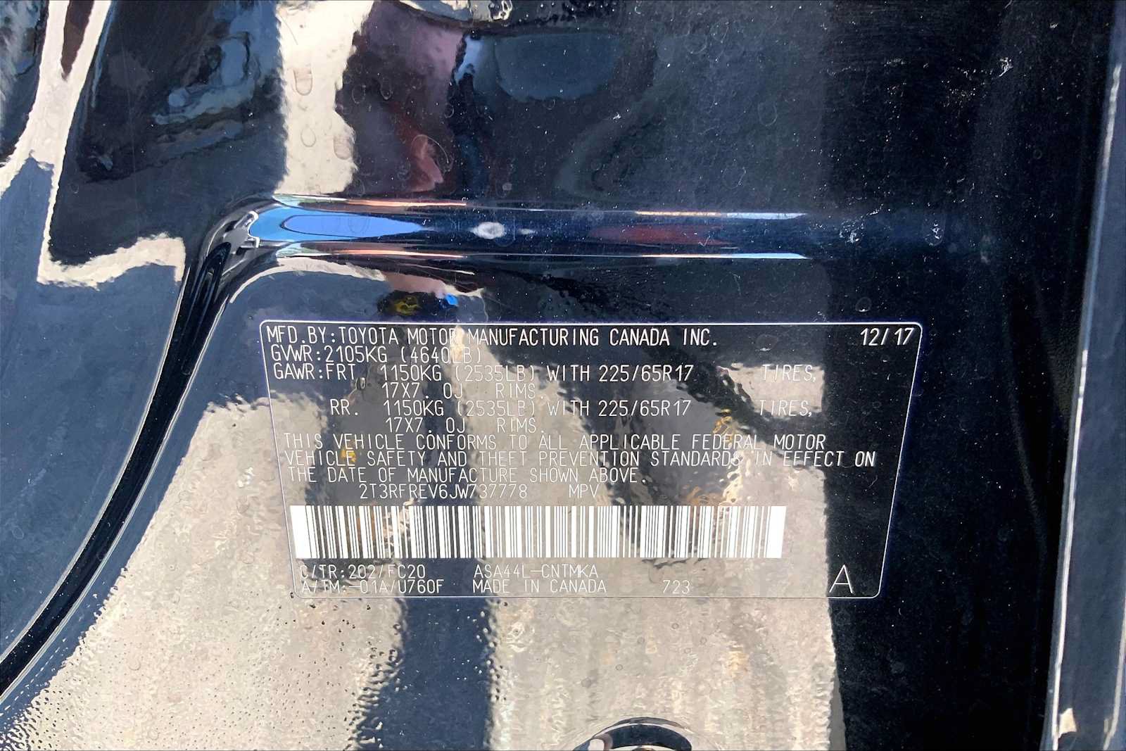 Used 2018 Toyota RAV4 XLE AWD/4WD image 30