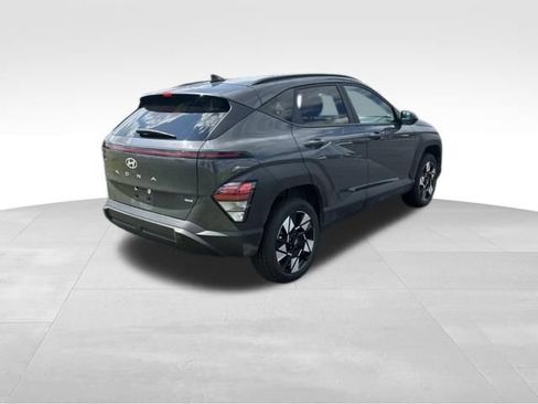 Used 2025 Hyundai Kona SEL AWD/4WD image 9