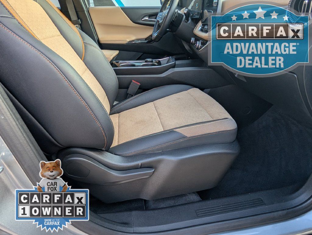 Used 2025 Chevrolet Equinox ACTIV w/ Safety and Technology Package AWD/4WD image 23