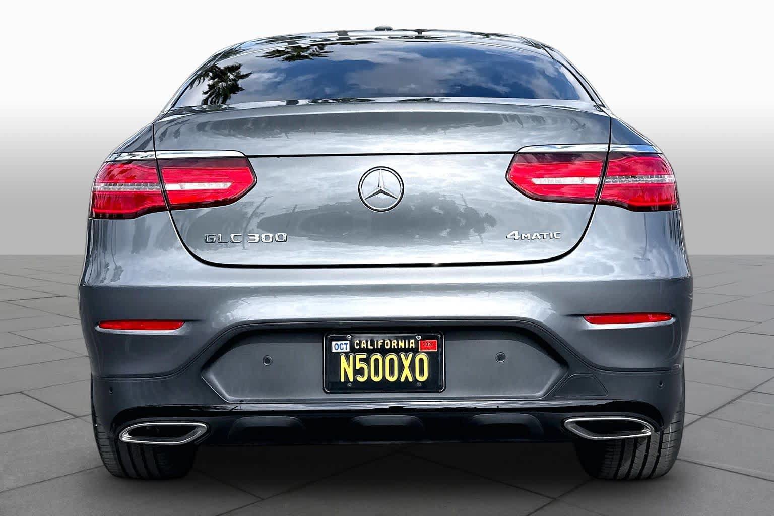 Used 2019 Mercedes-Benz GLC 300 4MATIC Coupe image 4