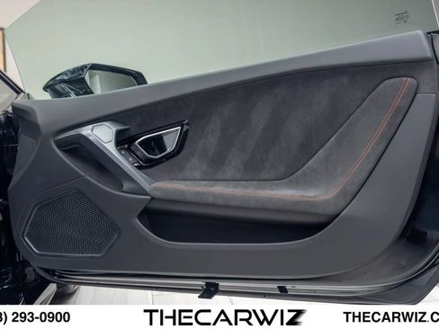 Used 2016 Lamborghini Huracan LP 580-2 RWD image 75