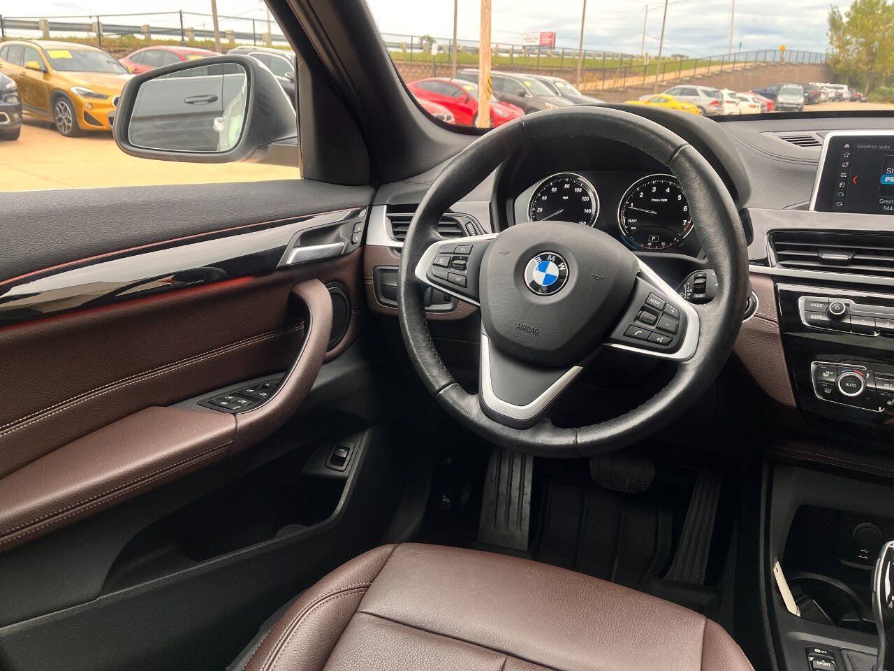 Used 2022 BMW X1 xDrive28i w/ Premium Package AWD/4WD image 17