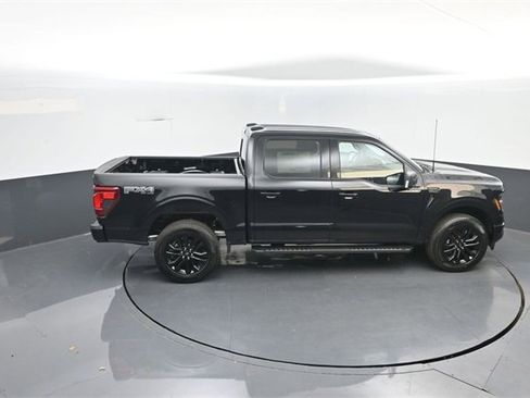 New 2025 Ford F150 XLT w/ Equipment Group 303A High image 22