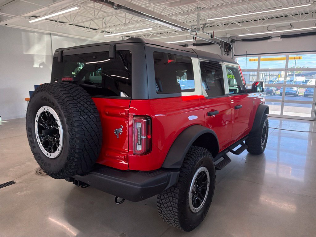 Certified 2023 Ford Bronco Badlands AWD/4WD image 8