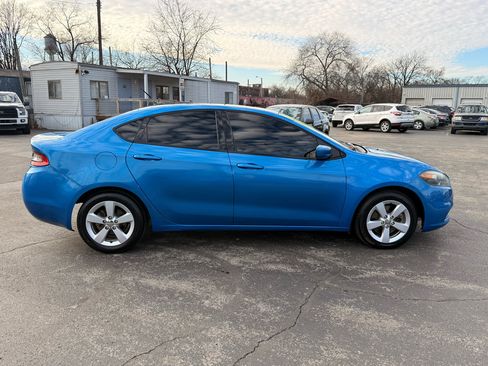 Used 2016 Dodge Dart SXT w/ Sun/Sound Group image 7