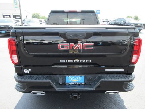 Certified 2021 GMC Sierra 1500 Elevation w/ X31 Off-Road Package AWD/4WD image 4
