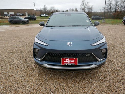 New 2026 Buick Envista Sport Touring w/ Convenience I Package FWD image 8