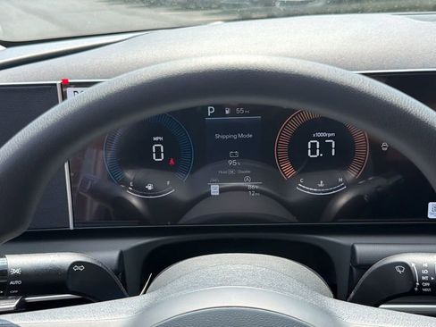 New 2026 Hyundai Tucson SE image 30