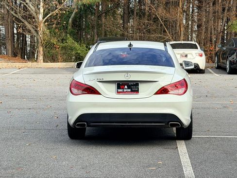 Used 2015 Mercedes-Benz CLA 250 image 5
