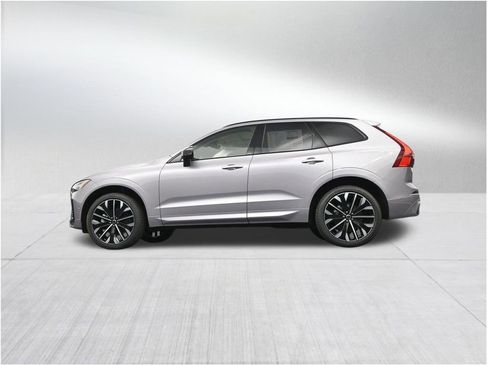 New 2026 Volvo XC60 B5 Ultra AWD/4WD image 22
