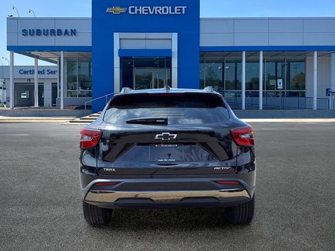 New 2026 Chevrolet Trax ACTIV w/ Driver Confidence Package FWD image 5