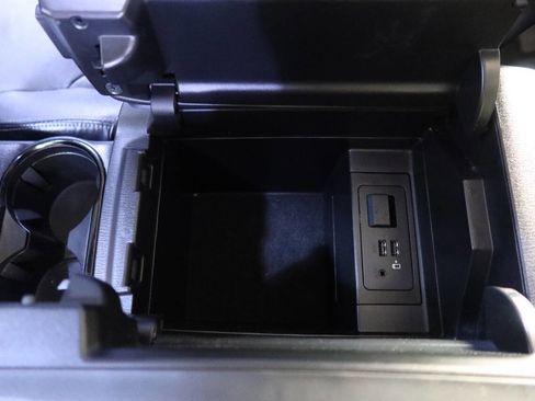 Used 2019 MAZDA CX-9 Touring w/ Touring Premium Package image 40