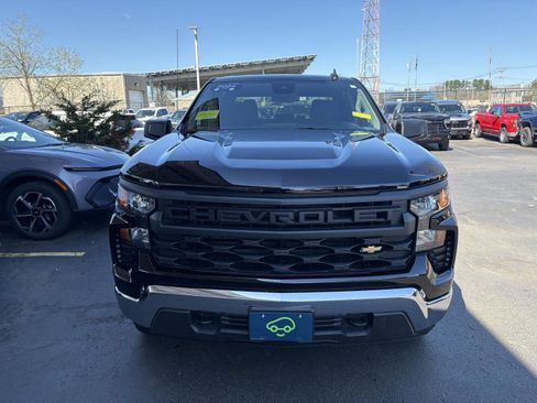 Certified 2024 Chevrolet Silverado 1500 W/T w/ WT Value Package AWD/4WD image 3