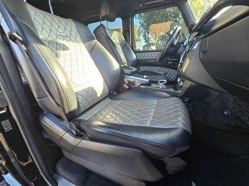 Used 2017 Mercedes-Benz G 63 AMG 4MATIC image 11