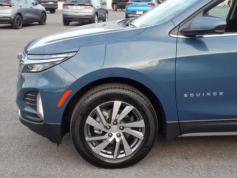 Certified 2024 Chevrolet Equinox LT w/ LPO, Floor Liner Package FWD image 7