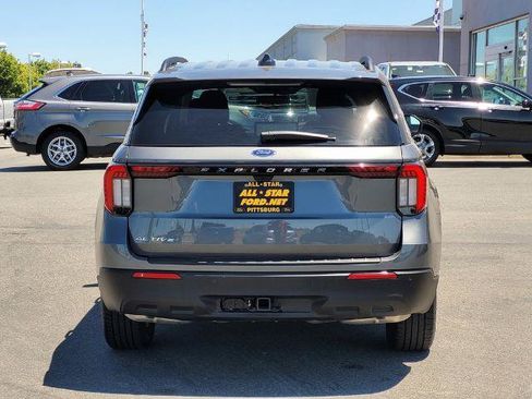 Certified 2026 Ford Explorer Active RWD image 5