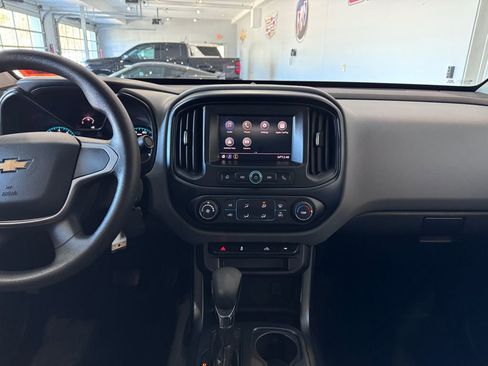 Certified 2022 Chevrolet Colorado W/T w/ Custom Special Edition image 16