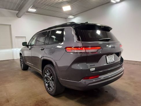 Used 2026 Jeep Grand Cherokee L Summit w/ Obsidian Package AWD/4WD image 35