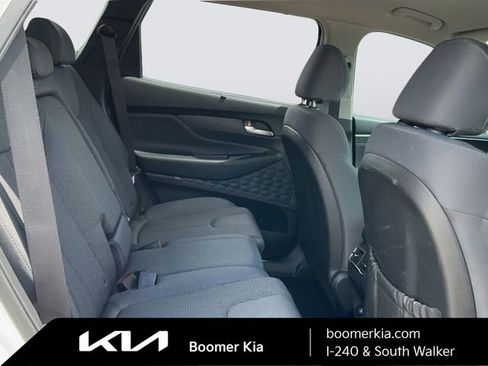 Used 2022 Hyundai Santa Fe SEL w/ Convenience Package FWD image 12