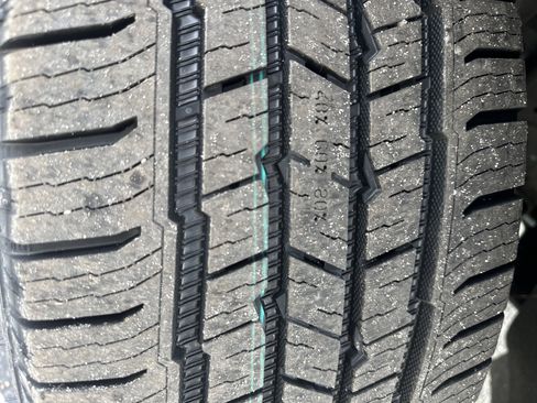 Used 2024 Chevrolet Tahoe Premier image 8