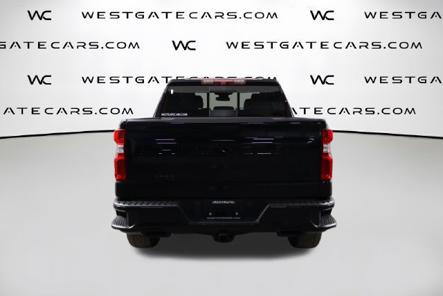 Used 2024 Chevrolet Silverado 1500 High Country w/ Midnight Edition AWD/4WD image 4