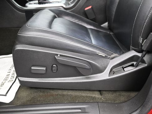 Used 2015 Chevrolet Colorado LT w/ Luxury Package image 17