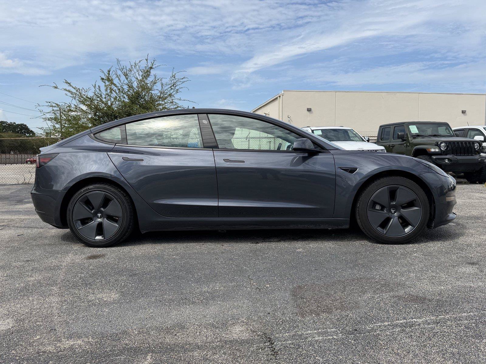 Used 2023 Tesla Model 3 Standard Range RWD image 6
