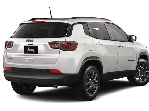 Used 2026 Jeep Compass Latitude AWD/4WD image 30