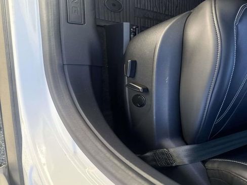 Certified 2024 Ford Mustang Mach-E Premium image 25