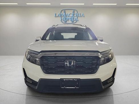 Used 2023 Honda Passport EX-L image 8