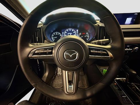 Used 2025 MAZDA CX-50 AWD 2.5 S w/ Premium Plus Pkg image 18