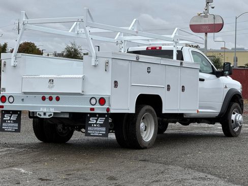 New 2026 RAM 5500 Tradesman w/ Chrome Appearance Group image 3