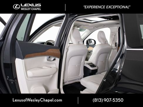Used 2022 Volvo XC90 T5 Momentum w/ Advanced Package FWD image 23