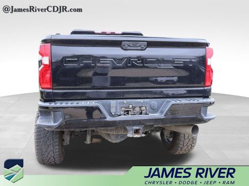 Used 2020 Chevrolet Silverado 2500 High Country AWD/4WD image 16