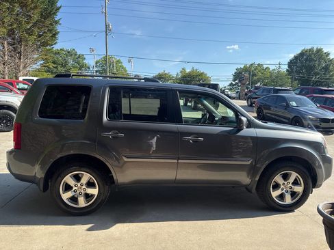 Used 2011 Honda Pilot EX-L image 6