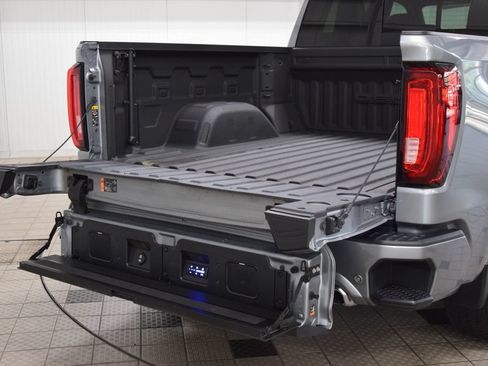 Used 2024 GMC Sierra 1500 Denali Ultimate AWD/4WD image 27