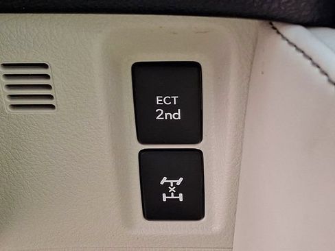 Certified 2023 Lexus GX 460 Premium w/ Premium Package AWD/4WD image 26