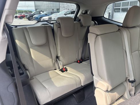 Used 2022 Subaru Ascent Premium w/ Convenience Package AWD/4WD image 24