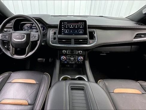 Certified 2023 GMC Yukon XL AT4 w/ AT4 Premium Package AWD/4WD image 15