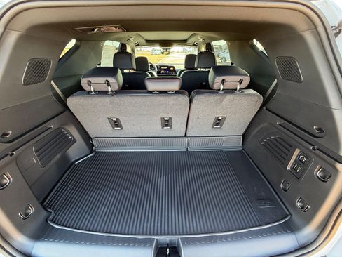 New 2026 Chevrolet Traverse RS image 18