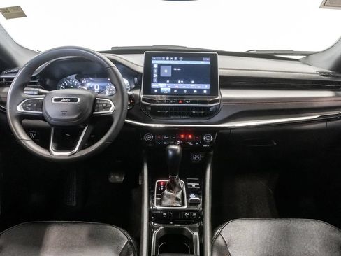Certified 2025 Jeep Compass Trailhawk AWD/4WD image 27