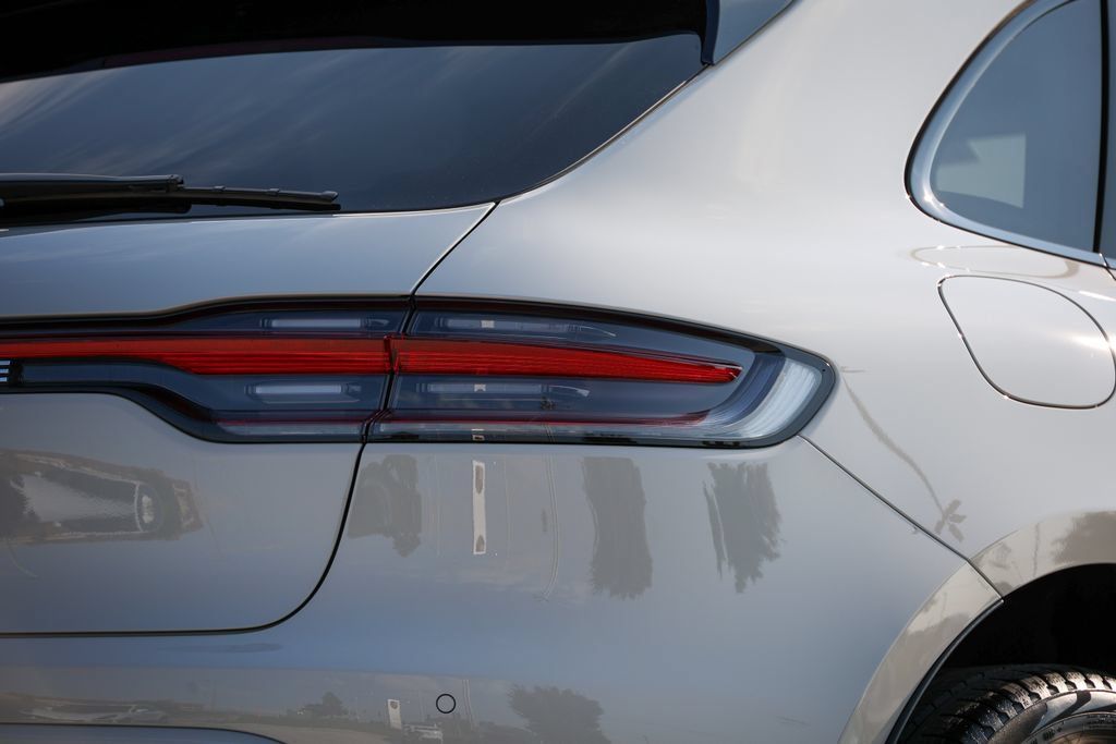 New 2026 Porsche Macan S AWD/4WD image 18
