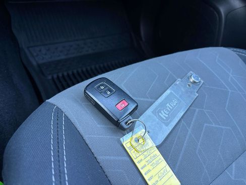 Certified 2020 Toyota Tacoma TRD Sport image 24