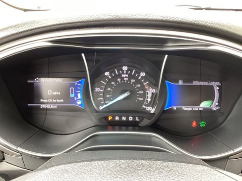 Used 2018 Ford Fusion S image 39