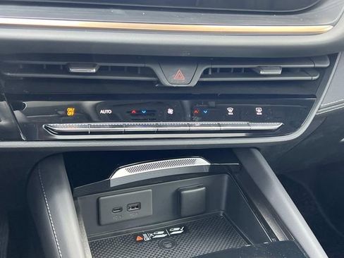 New 2026 Buick Envision Avenir image 25